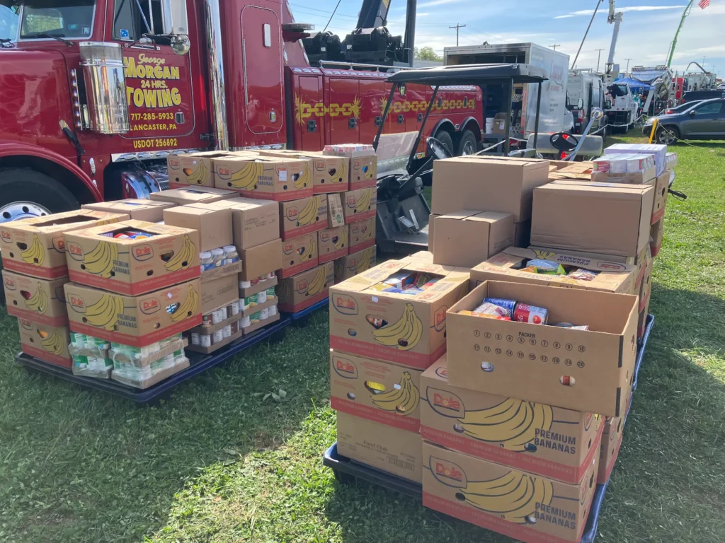 touch-a-truck-food-drive-2025-006